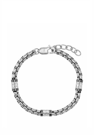Zilverkleurige schakelkettingarmband met drie decoratieve, getextureerde cilindervormige kralen en een karabijnsluiting met verstelbare ketting.