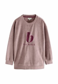 Sweatshirt en velours côtelé rose avec col rond, manches longues et un logo "b" brodé avec le texte "TED BAKER" en dessous en bordeaux foncé.