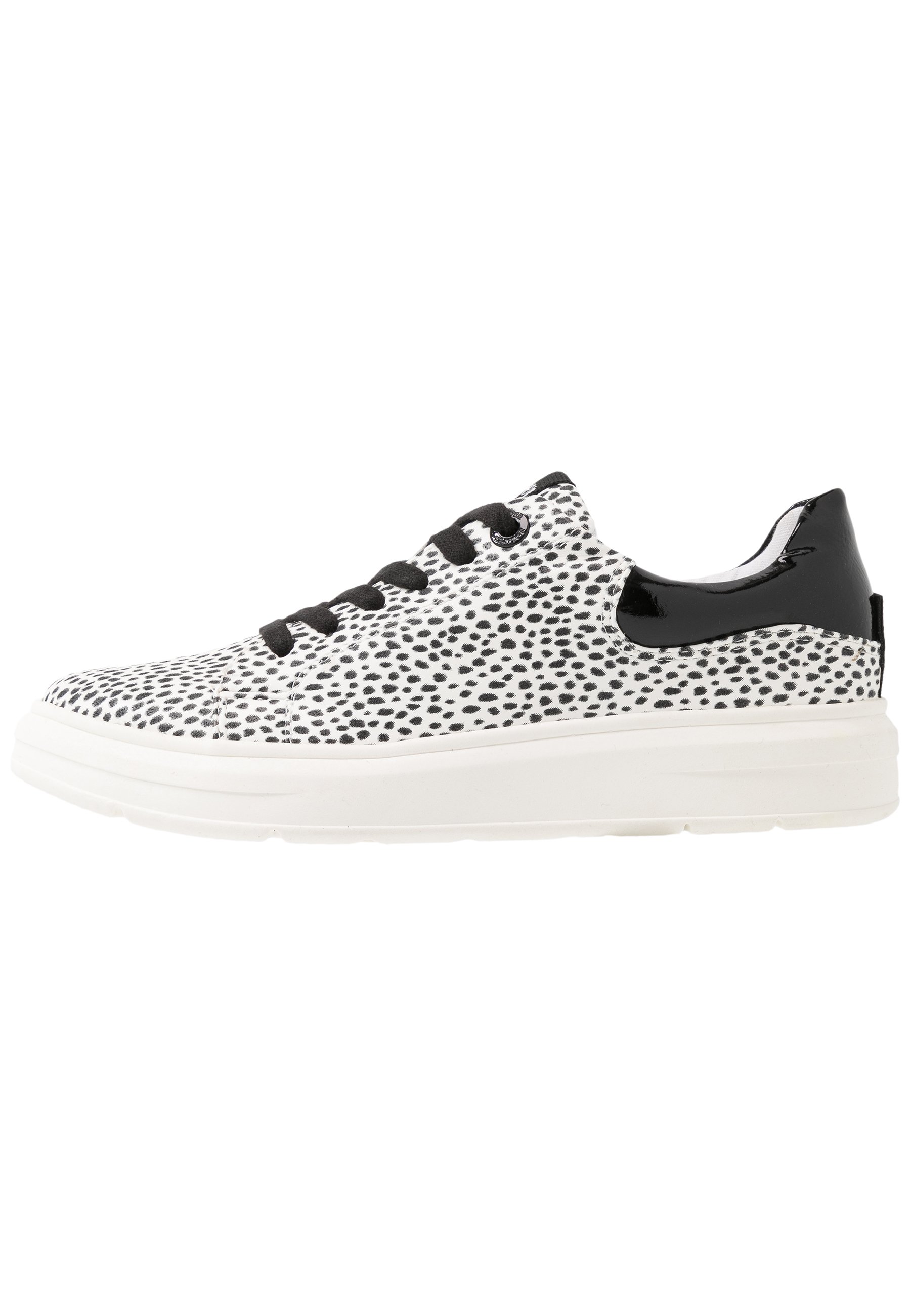 s oliver white trainers