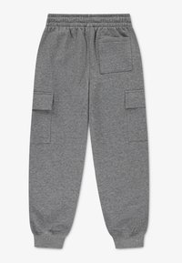 Jordan JDB MY BROOKLYN ESS FLC CARGO - Pantalon cargo - carbon heather