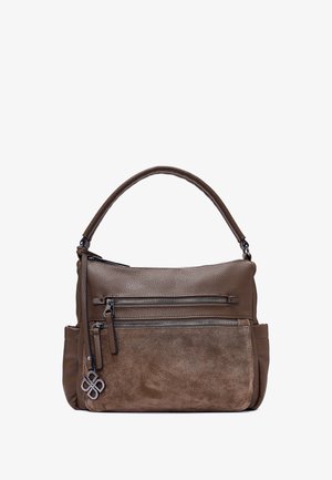 Bolso de mano de cuero marrón con un acabado texturizado y acentos lisos, que cuenta con dos bolsillos con cremallera y un asa superior para llevarlo.