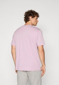 Champion ICONS CONTRAST CREWNECK - T-Shirt basic - mauve
