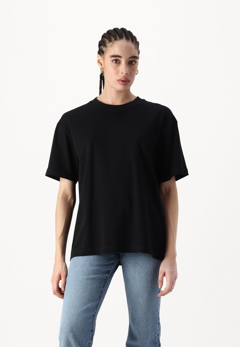 Gina Tricot BASIC OVERSIZED TEE - Základné tričko - black