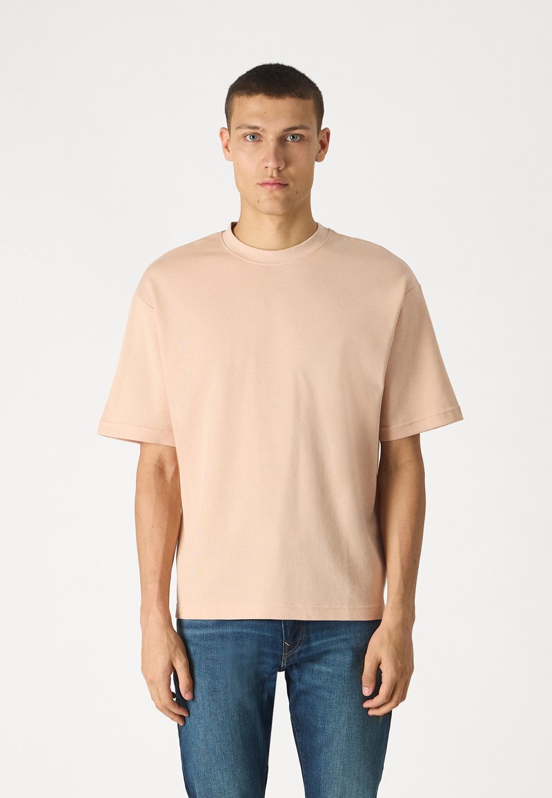 Selected Homme SLHLOOSEOSCAR O-NECK  - Paprasti marškinėliai - cameo rose