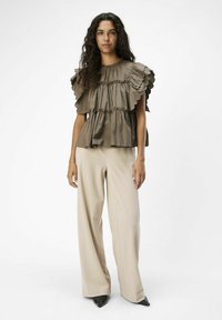 Object OBJHOPE - Blus - morel