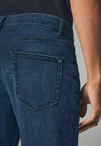 Next CLASSIC STRETCH - REGULAR FIT - Džínsy tapered fit - blue deep