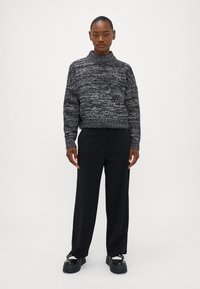 Vero Moda Petite VMDAIMA - Pulóver - black/birch/silver