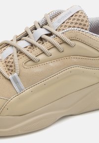 HUGO LEON - Tenisice - medium beige