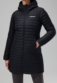 Berghaus Vinterkappa /-rock - black