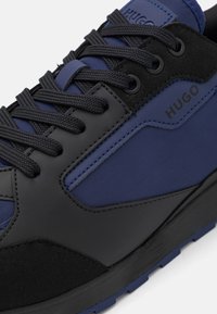 HUGO ICELIN - Trainers - open blue