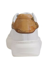 Alviero Martini Sneakers basse - white