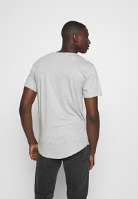 Only & Sons ONSMATT LONGY TEE 3 PACK - T-shirt básica - light grey melange/white gray/black