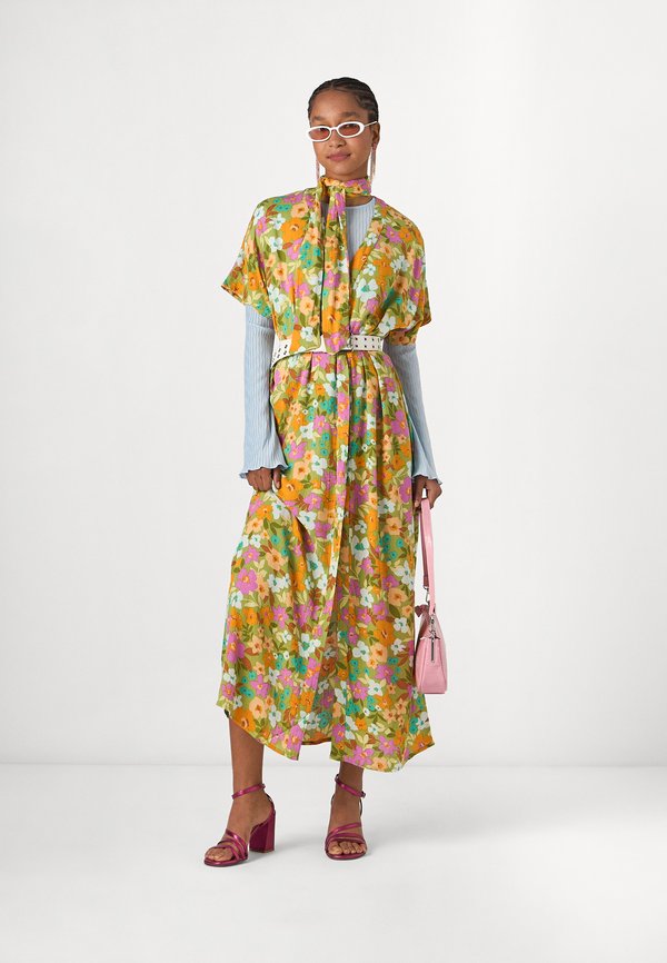 LOVE CLUB - Maxi dress2