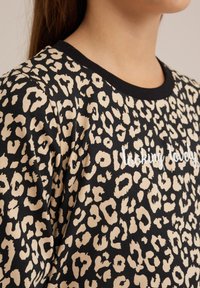 WE Fashion Sweatshirt - black