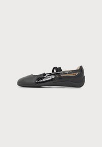 Επιλέχθηκε, black/prairie tan