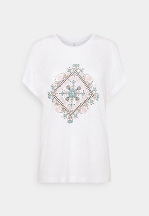 T-shirt z nadrukiem