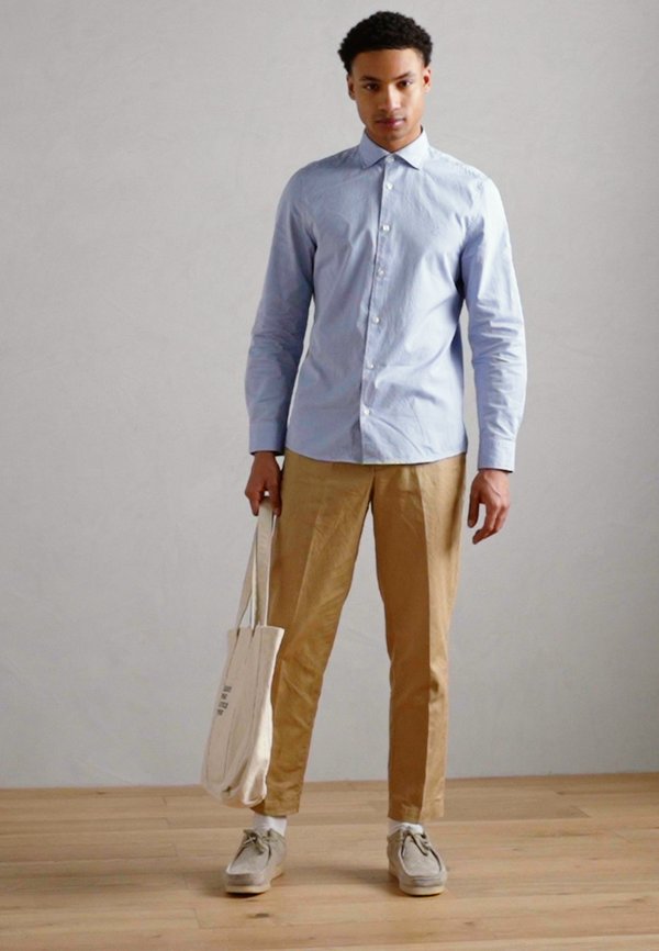 SPREAD COLLAR LONG SLEEVE ROUND HEM - Formal shirt2