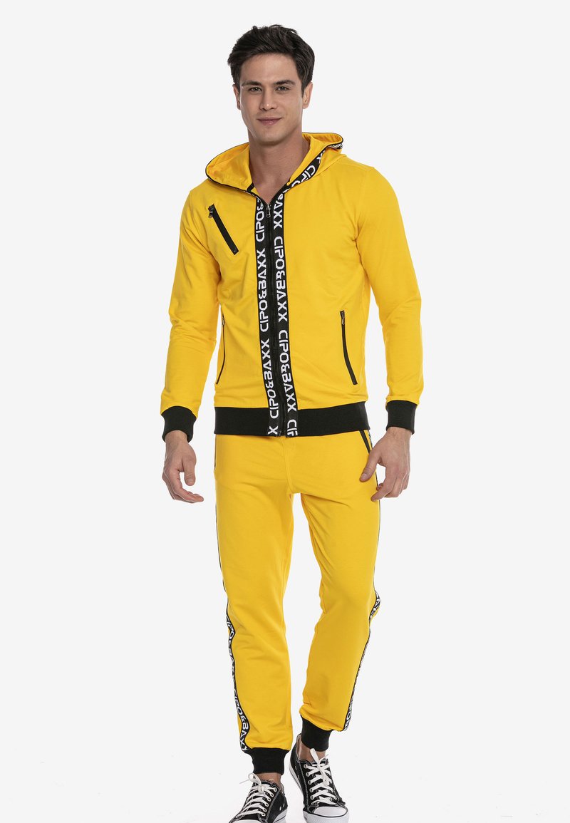 Cipo & Baxx Trainingsanzug - yellow