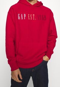 GAP Jersey con capucha - red