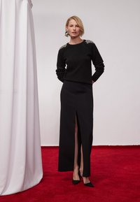 Anna Field Maglione - black