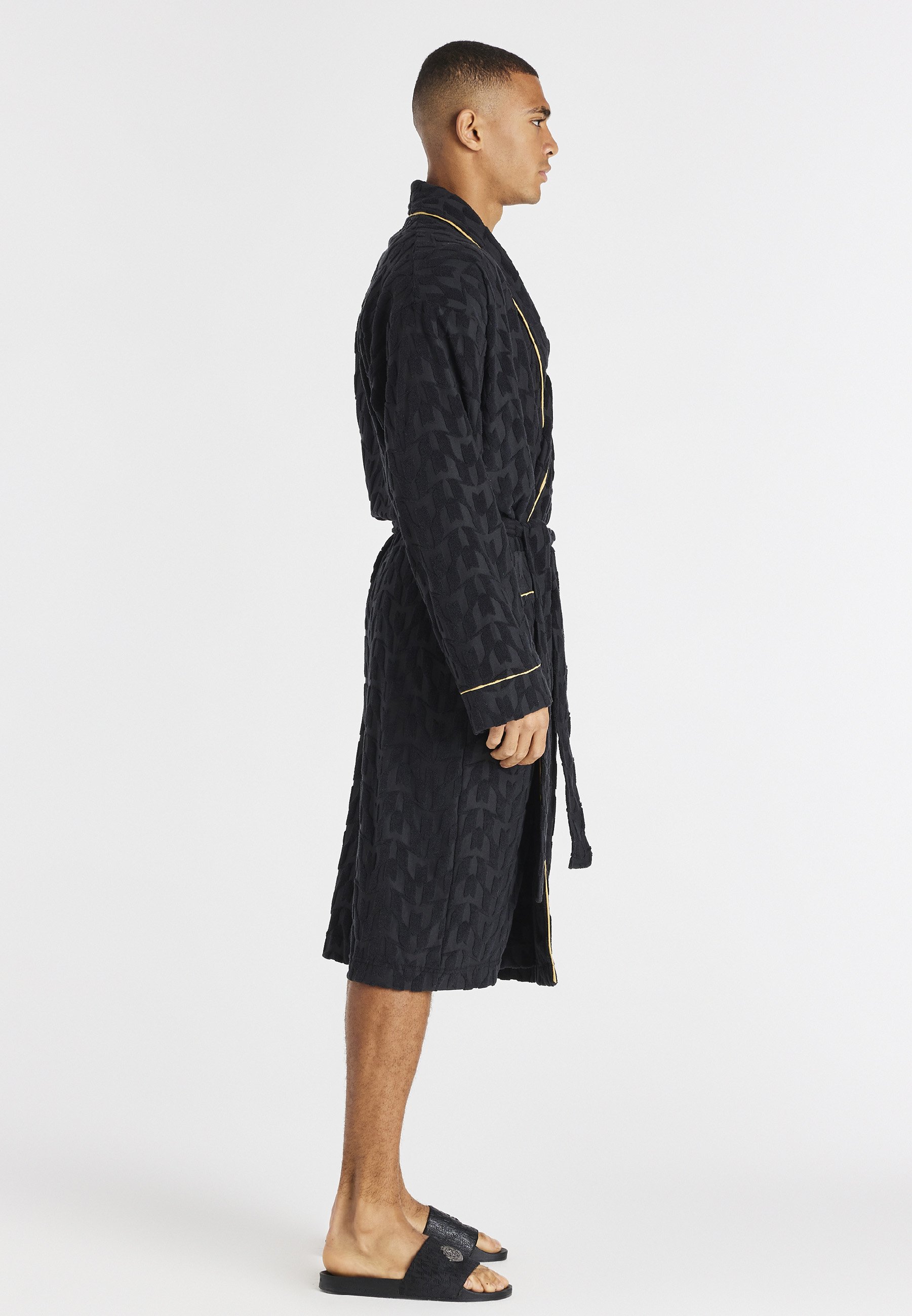 SIKSILK MESSI X SIKSILK DRESSING GOWN 
