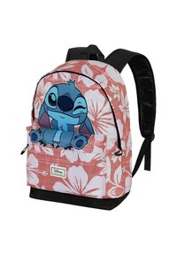 Mochila de estampado floral rojo y blanco con un personaje de dibujos animados azul en la parte delantera, fabricada en un material duradero, con correas negras ajustables y un bolsillo frontal.