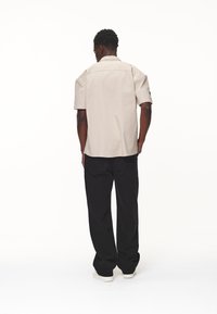 Pegador HERON SHORT SLEEVE - Skjorter - desert sand