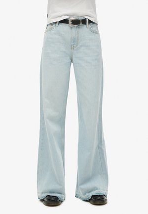 Superdry & Co HEM WIDE LEG - Jean flare - phoenix pale blue