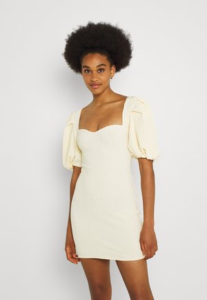 PUFF SLEEVE BANDAGE MINI DRESS - Sukienka dzianinowa - cream