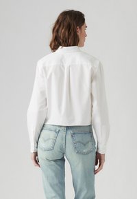 Levi's® JODY SHIRT - Skjortebluse - bright white