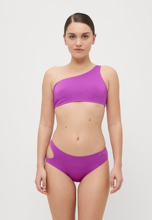 - Bikini
