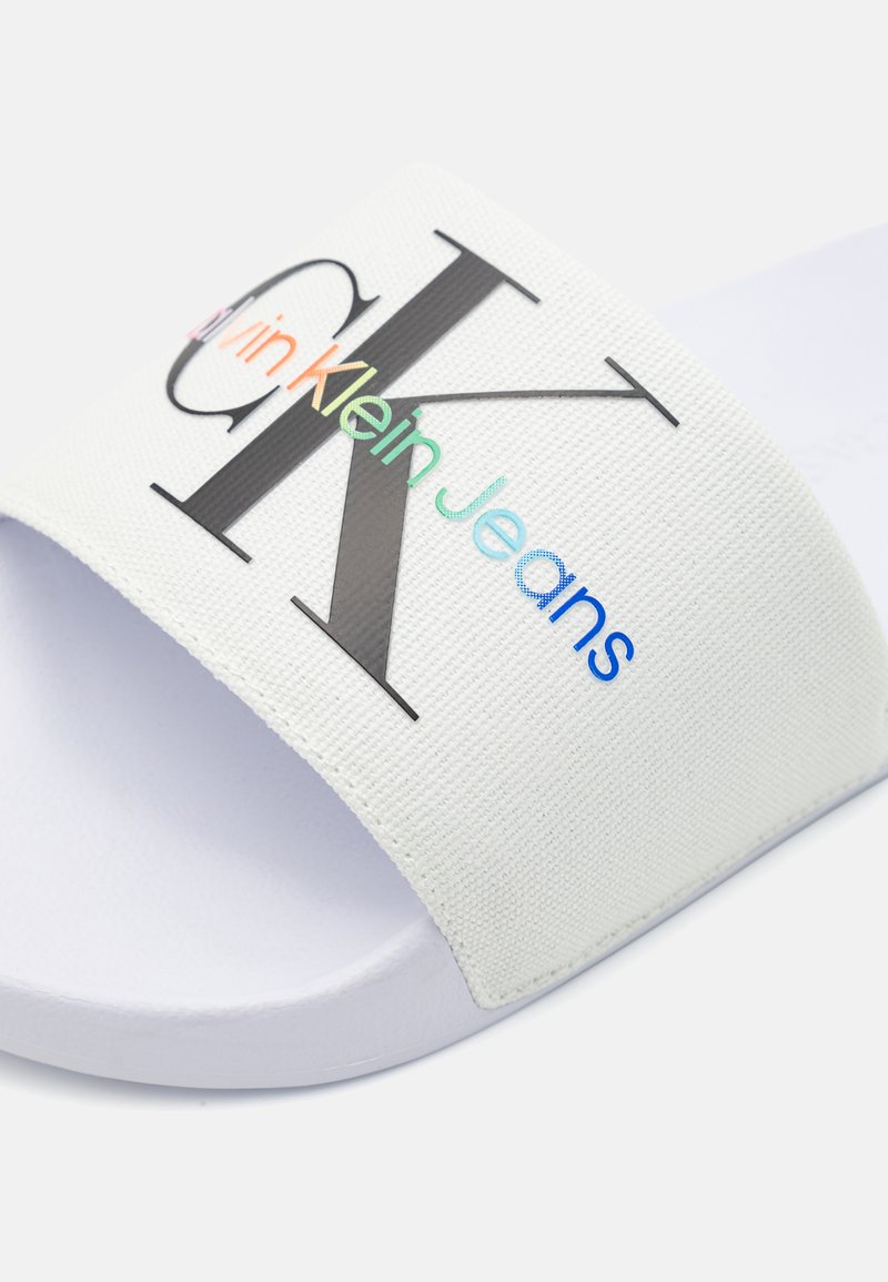 Calvin Klein Jeans CAP PRIDE SLIDE UNISEX - Mules - bright  display picture 3