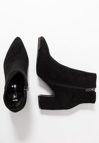 XTI Tronchetti - black