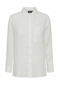 Camisa blanca de botones de manga larga con collar y un bolsillo en el pecho, hecha de una tela texturizada, que presenta un corte ligeramente holgado.