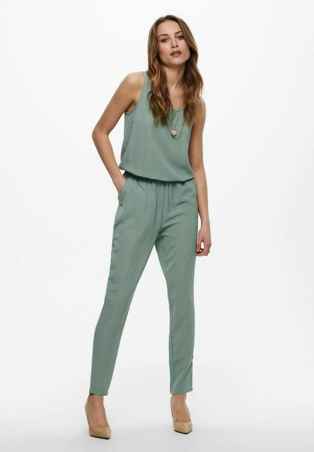 Jumpsuit - chinois green