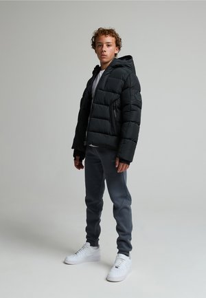 Zavetti Canada, JN BARESSIO PUFFER JACKET - Abrigo de invierno - black