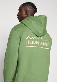 Patagonia UNITY FITZ UPRISAL HOODY UNISEX - Hanorac - terrain green