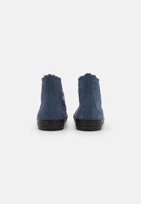 Converse Vysoké tenisky - dark blue