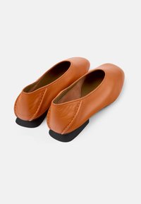 Camper CASI MYRA - Bailarinas - helles orange