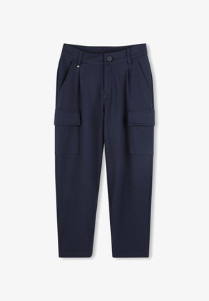 Pantaloni cargo blu navy realizzati in un tessuto liscio, dotati di due tasche laterali, due tasche sulle cosce, chiusura con bottone e design a gamba dritta.