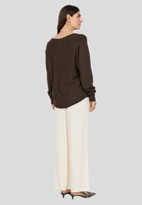 Soyaconcept DOLLIE  - Strickpullover - hot fudge melange