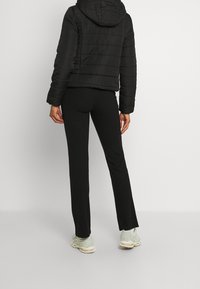 Vero Moda Übergangsjacke - black