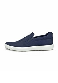 Mörkblå slip-on skor med en texturerad ovandel, vit gummisul och släta accenter. Utformade för komfort och enkel användning.