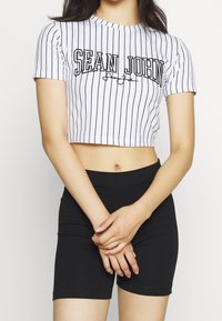 Missguided Camiseta estampada - white