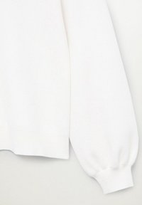 Mango Jumper - white