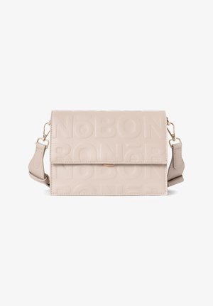 Sac bandoulière rectangulaire beige clair avec texte "NoBo" en relief, quincaillerie en ton doré et bandoulière ajustable.