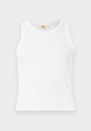 Baltas dryžuotas be rankovių trumpas viršus su apvalia iškirpte ir matomu smėlinės spalvos prekės ženklu ant apykaklės viduje.