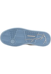Karl Kani LOW V - Športni copati - white/lightblue