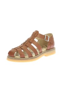 Sandale en cuir marron avec des sangles croisées et une boucle, dotée d'un bout rond et d'une semelle claire. Idéale pour un usage décontracté.
