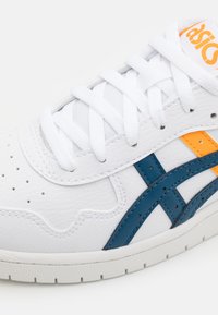 ASICS SportStyle JAPAN UNISEX - Sapatilhas - white/light indigo